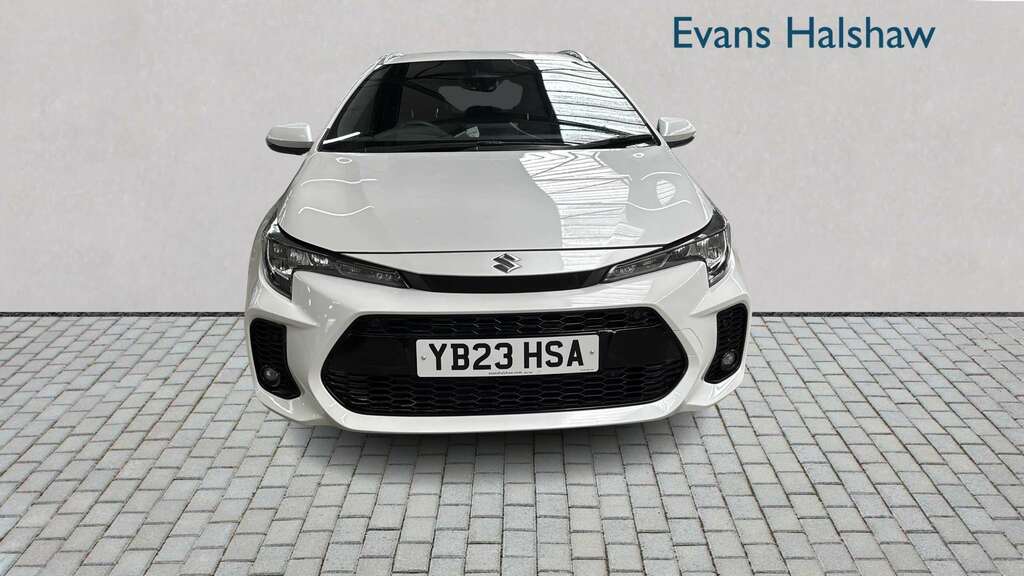 Suzuki Swace 1.8 Hybrid Motion Cvt 2023 White #4