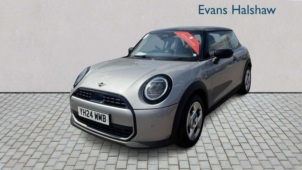 Mini Hatch 1.5 C Classic 2024 YH24WMB White #2