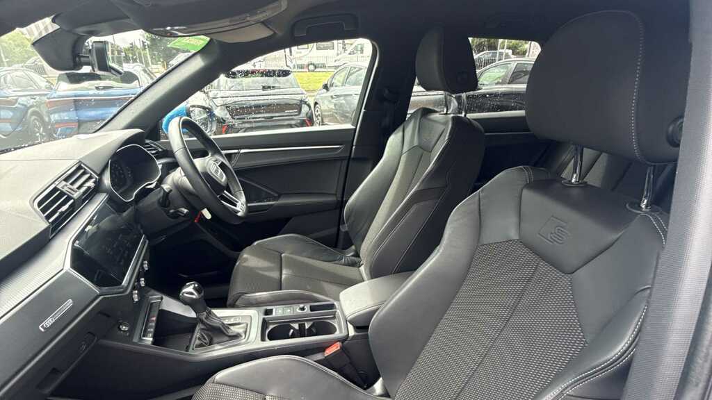Audi Q3 45 Tfsi E S Line S Tronic 2019 KR19LYV Blue #3