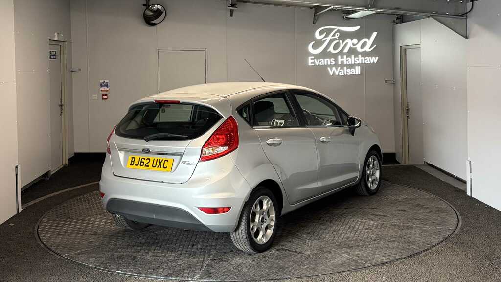 Ford Fiesta 1.25 Zetec 82 2012 BJ62UXC Silver #4