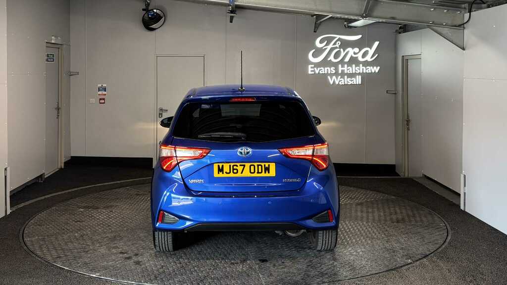 Toyota Yaris 1.5 Hybrid Excel Cvt 2017 MJ67ODW Blue #6