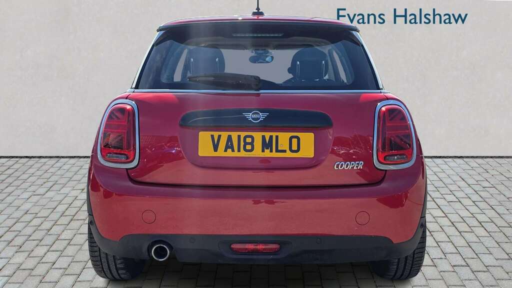 Mini Hatch 1.5 Cooper II 2018 VA18MLO Red #6