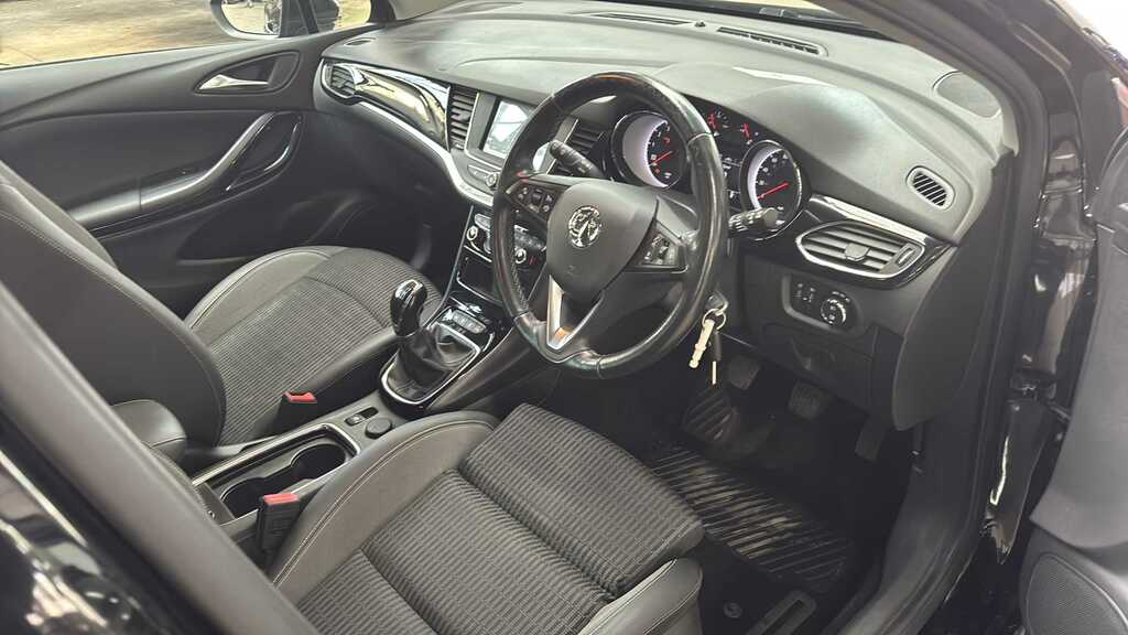 Vauxhall Astra 1.2 Turbo 145 Griffin Edition 2021 AV71XWH Black #6