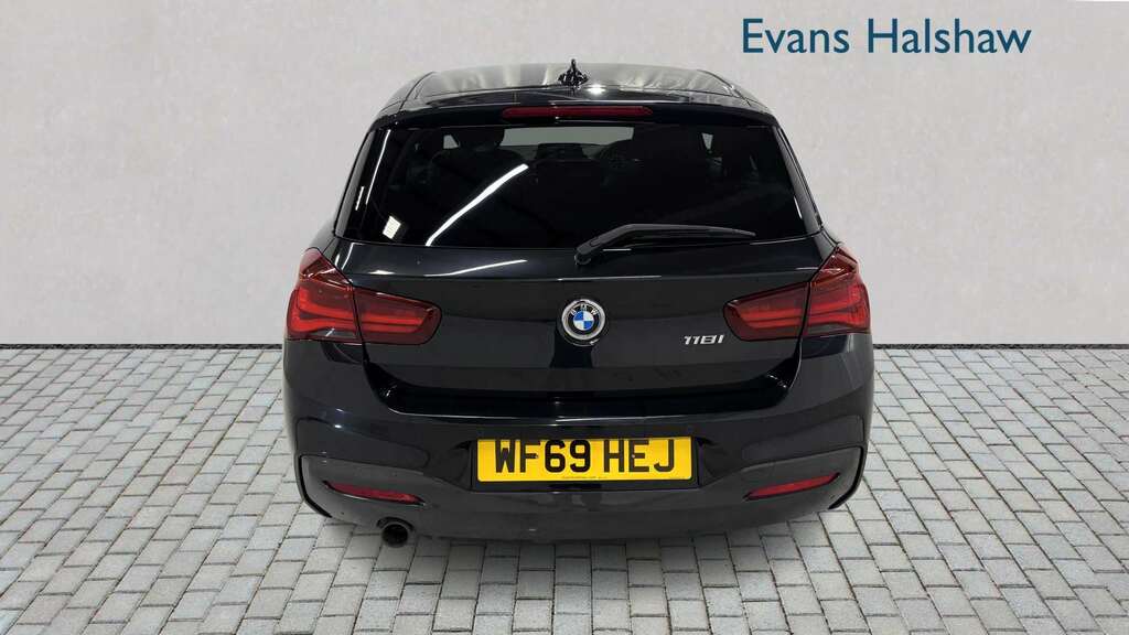 BMW 1 Series 118I 1.5 M Sport Shadow Edition 2019 Black #2