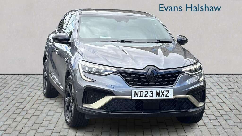 Renault Arkana 1.6 E-tech Hybrid 145 Engineered Bose Ed Grey