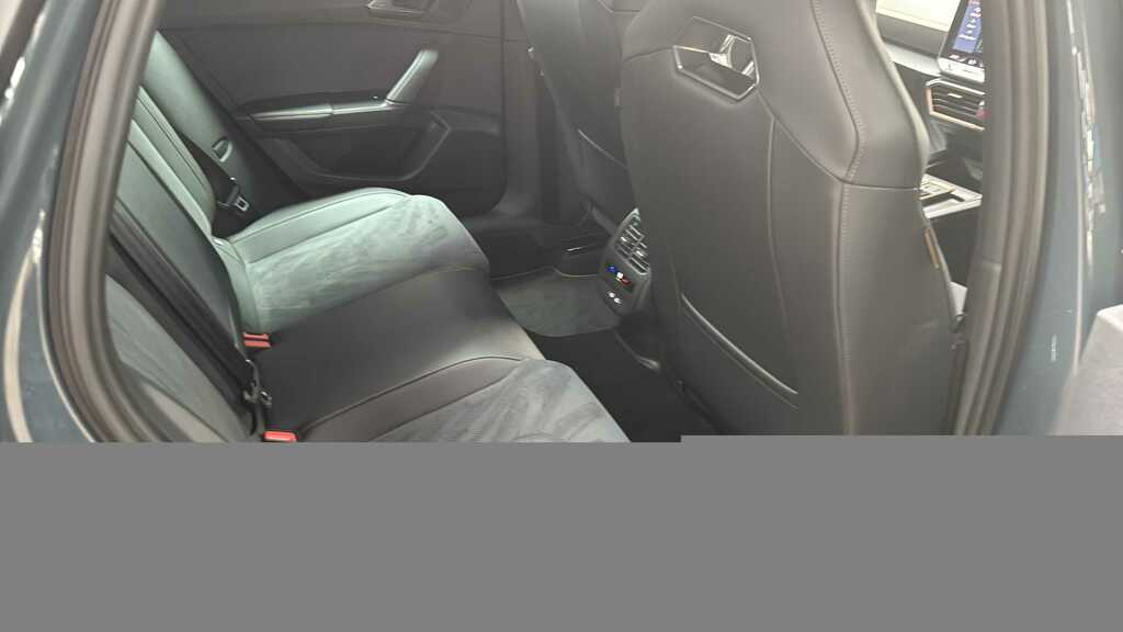 Cupra Leon 1.5 Etsi 150 V2 Dsg 2025 KY25FSF Blue #2