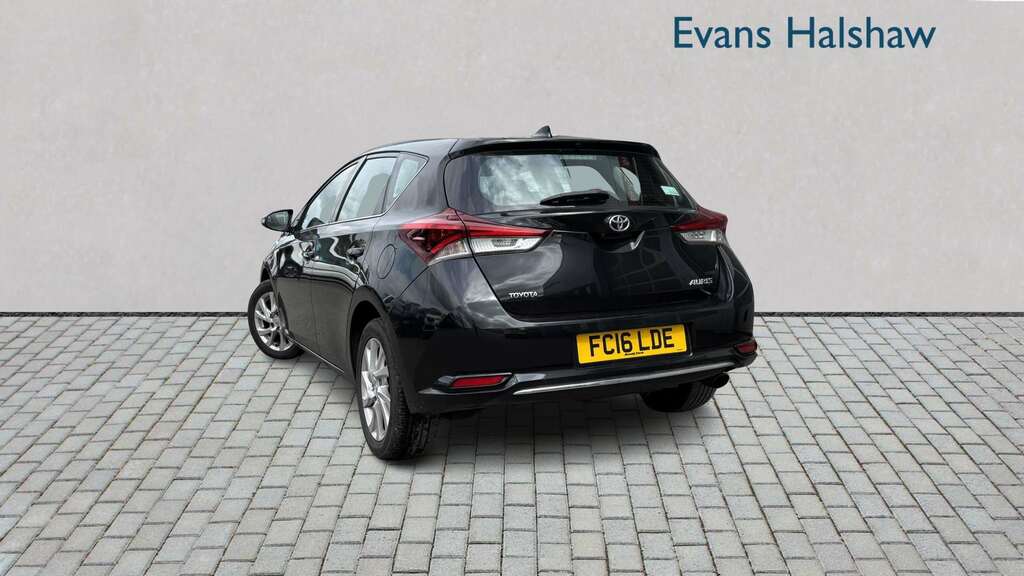 Toyota Auris 1.2T Business Edition Cvt 2016 FC16LDE Black #2