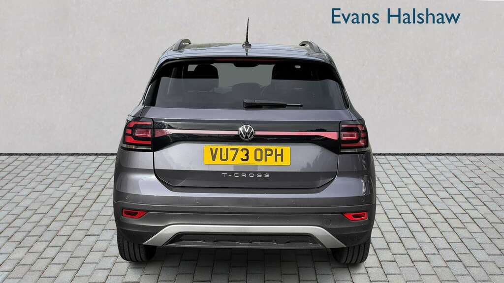 Volkswagen T-Cross 1.0 Tsi Black Edition 2023 VU73OPH #4