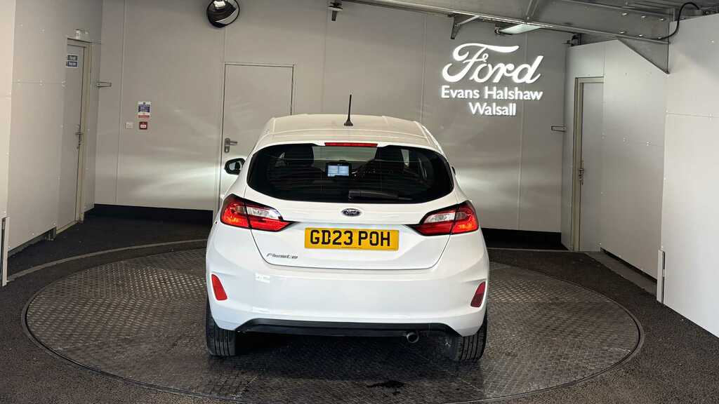 Ford Fiesta 1.0 Ecoboost Trend 2023 GD23POH White #4