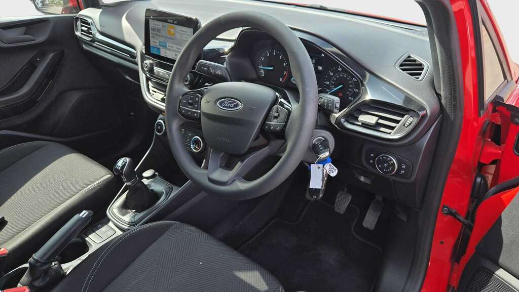 Ford Fiesta 1.1 Trend 2023 MD23XNG Red #6