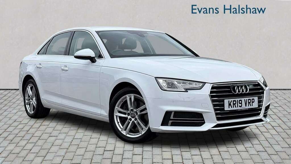 Audi A4 35 Tfsi Se 2019 White