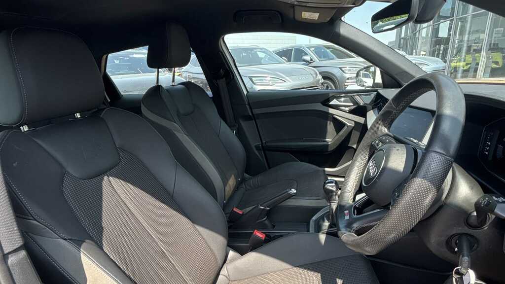 Audi A1 25 Tfsi S Line Tech Pack 2023 SH23VDN White #2