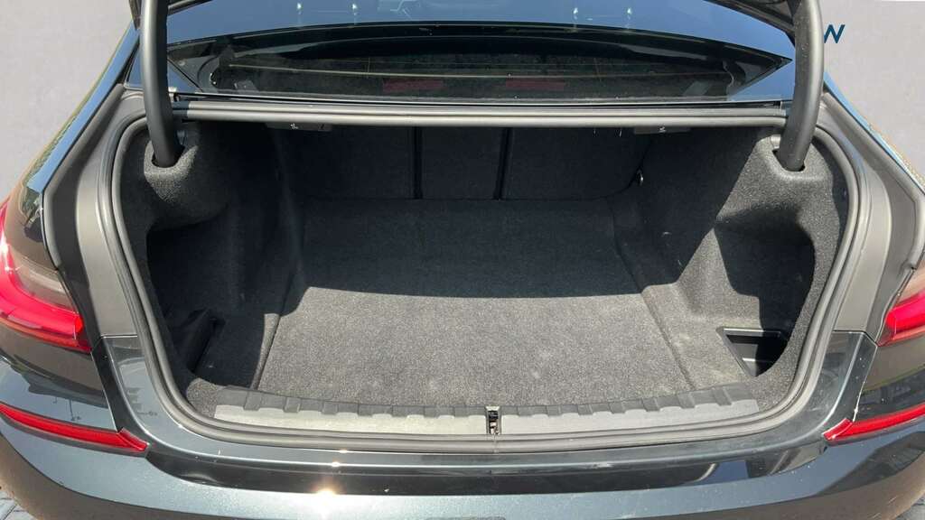 BMW 3 Series 320I M Sport Step 2021 ND71KYR Black #6