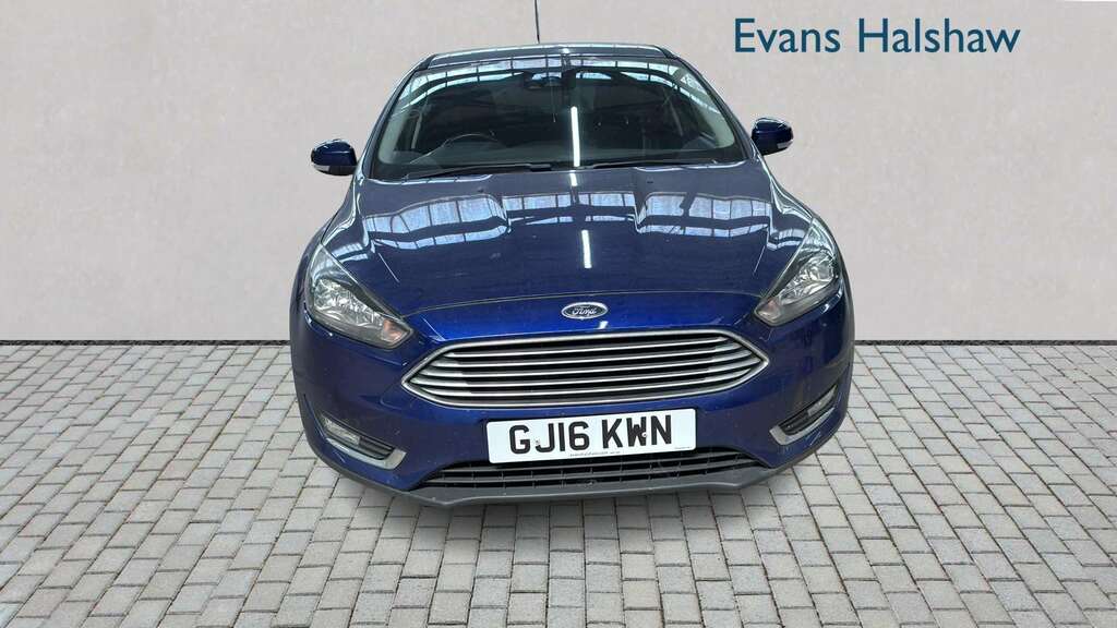 Ford Focus 1.6 125 Titanium Powershift 2016 GJ16KWN Blue #2