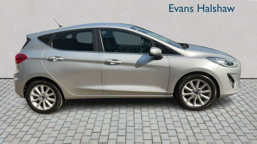 Ford Fiesta 1.0 Ecoboost Titanium 2018 Silver