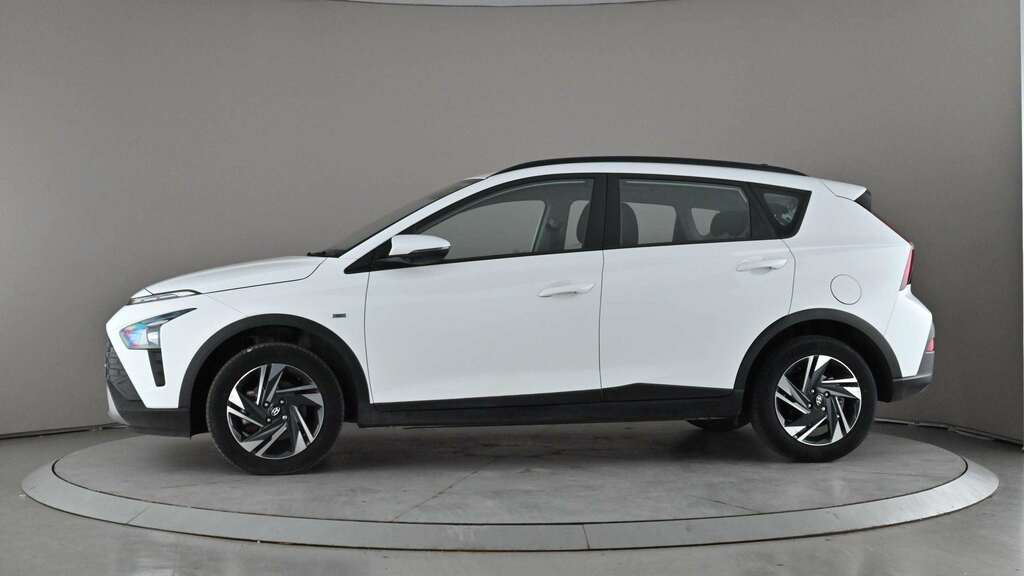 Hyundai Bayon 1.0 Tgdi 48V Mhev Se Connect Dct 2023 White #3