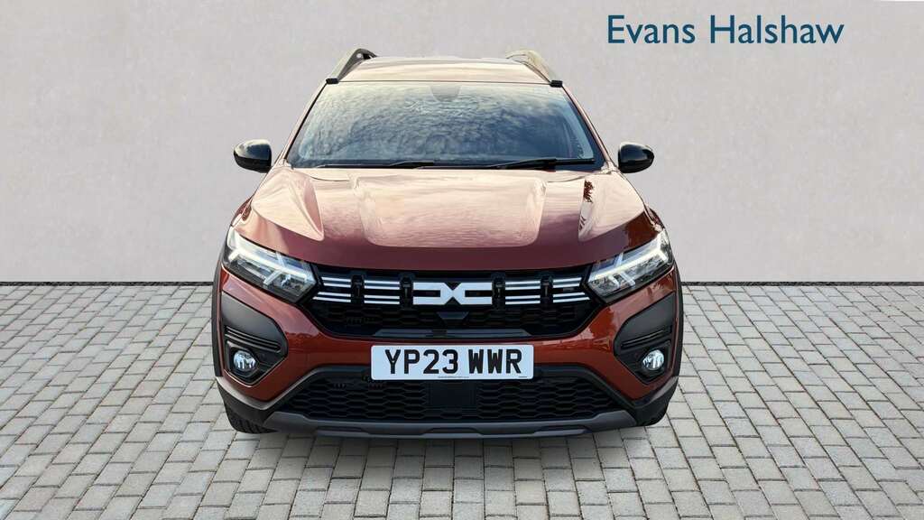 Dacia Jogger 1.0 Tce Extreme Se 2023 Brown #2