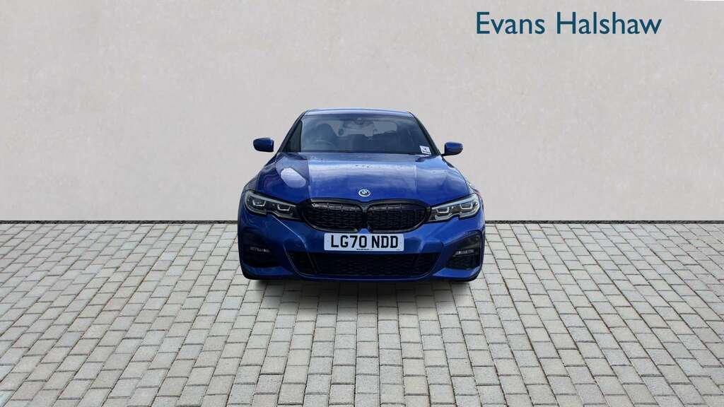 BMW 3 Series 320I M Sport Step 2020 LG70NDD Blue #2