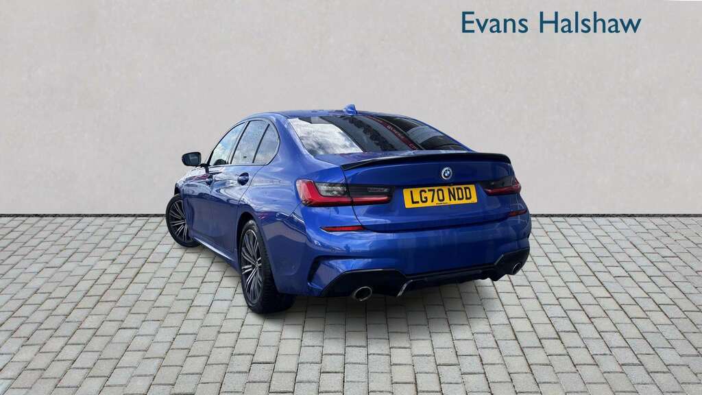 BMW 3 Series 320I M Sport Step 2020 LG70NDD Blue #3