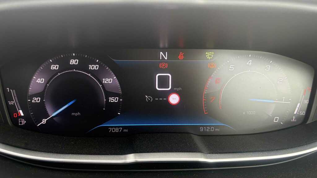 Peugeot 5008 1.2 Puretech Allure Premium Eat8 2023 Blue #4