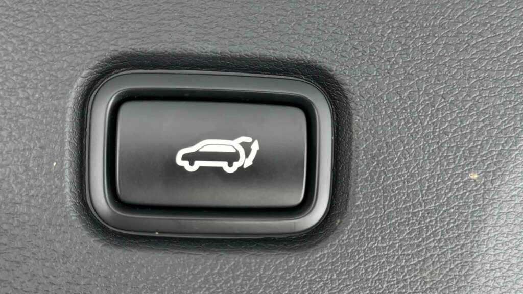Kia Sportage 1.6T Gdi 207 Hev Gt-line S 2024 White