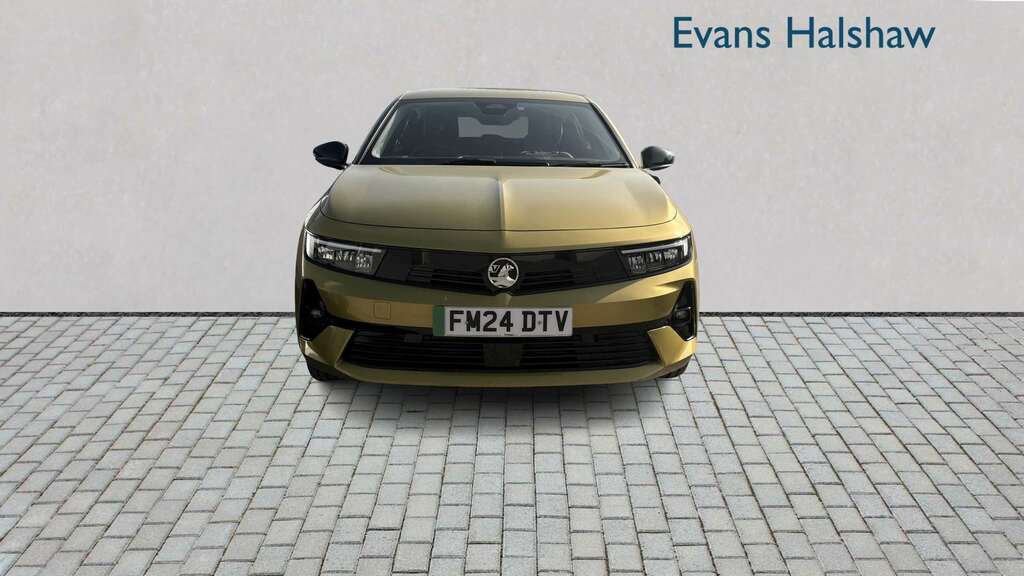 Vauxhall Astra 115Kw Design 54Kwh 2024 Yellow #2