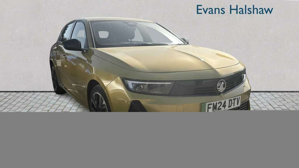 Vauxhall Astra 115Kw Design 54Kwh 2024 Yellow