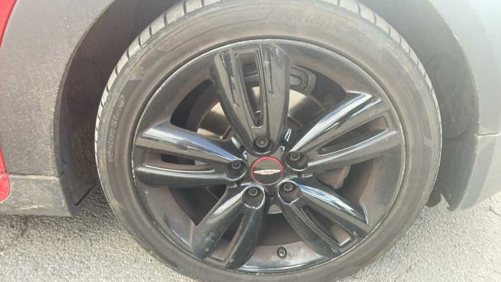 Mini Hatch 1.5 Cooper II 2018 YF18NNK Red #6