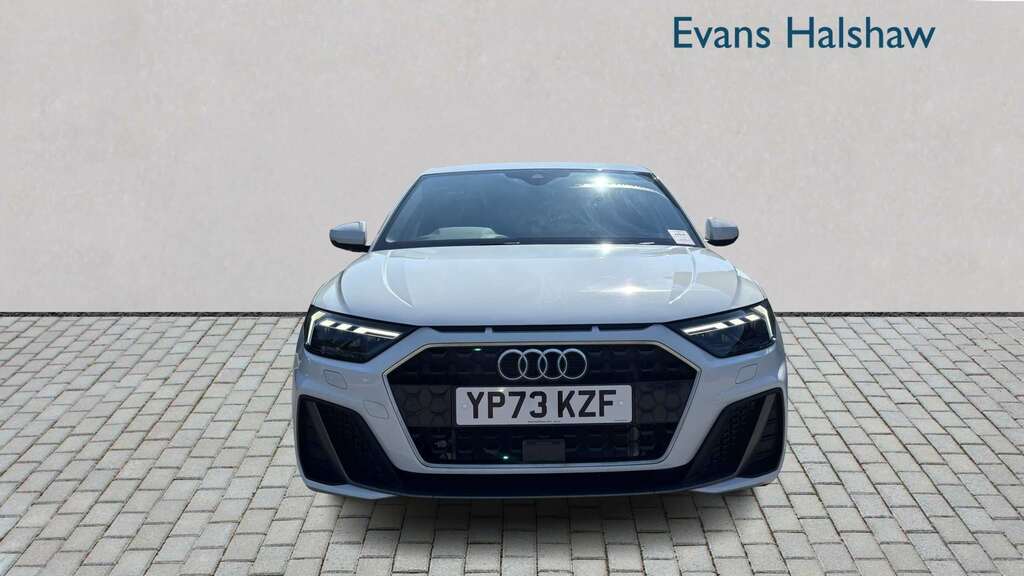 Audi A1 25 Tfsi S Line S Tronic 2024 YP73KZF White #4