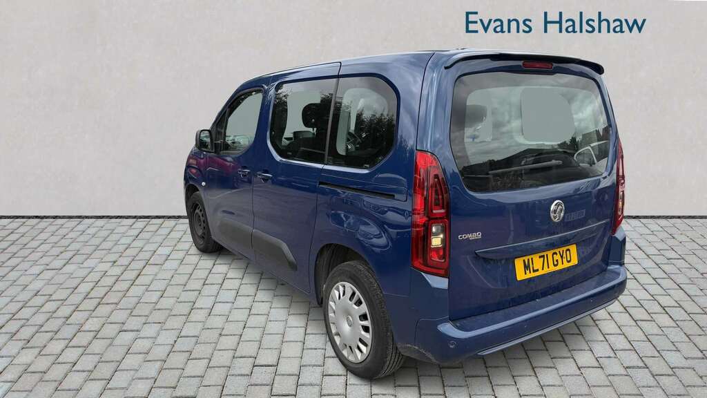 Vauxhall Combo Life 1.2 Turbo Edition 2021 Blue #2