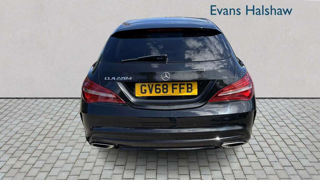 Mercedes-Benz CLA Class 220D Amg Line Night Edition Tip 2018 GV68FFB Black #4