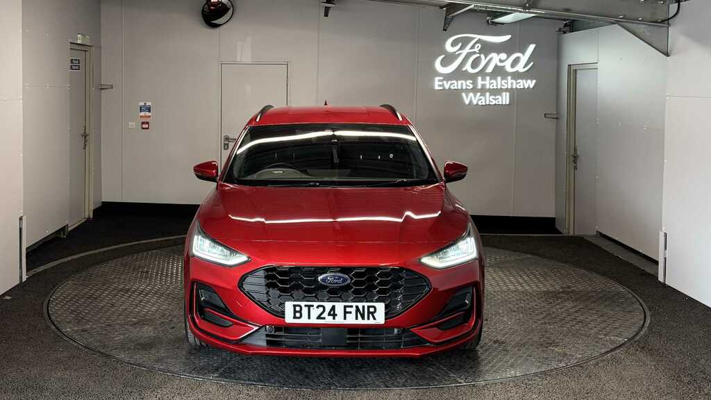 Ford Focus 1.0 Ecoboost Hybrid Mhev St-line 2024 Red