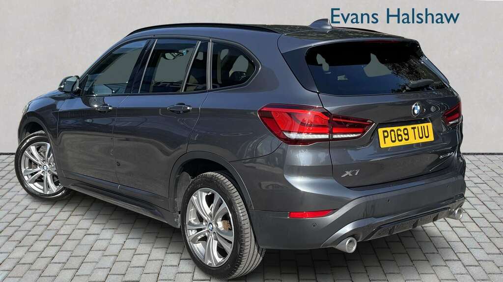 BMW X1 Sdrive 18D Sport Step 2019 PO69TUU Grey #2
