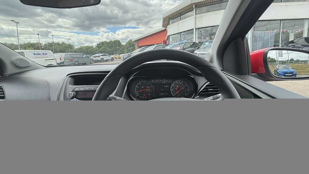 Vauxhall Viva 1.0 Se 2016 Red #5