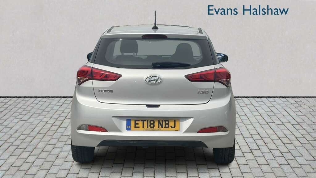 Hyundai I20 1.2 S Air 2018 ET18NBJ Silver #4