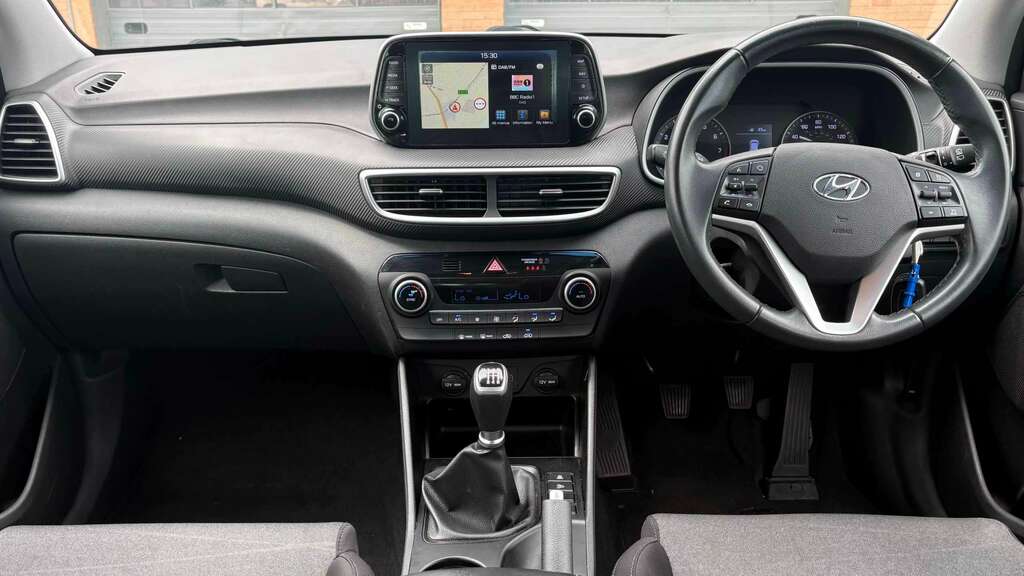 Hyundai Tucson 1.6 Gdi Se Nav 2Wd 2019 CV69OUG Grey #3