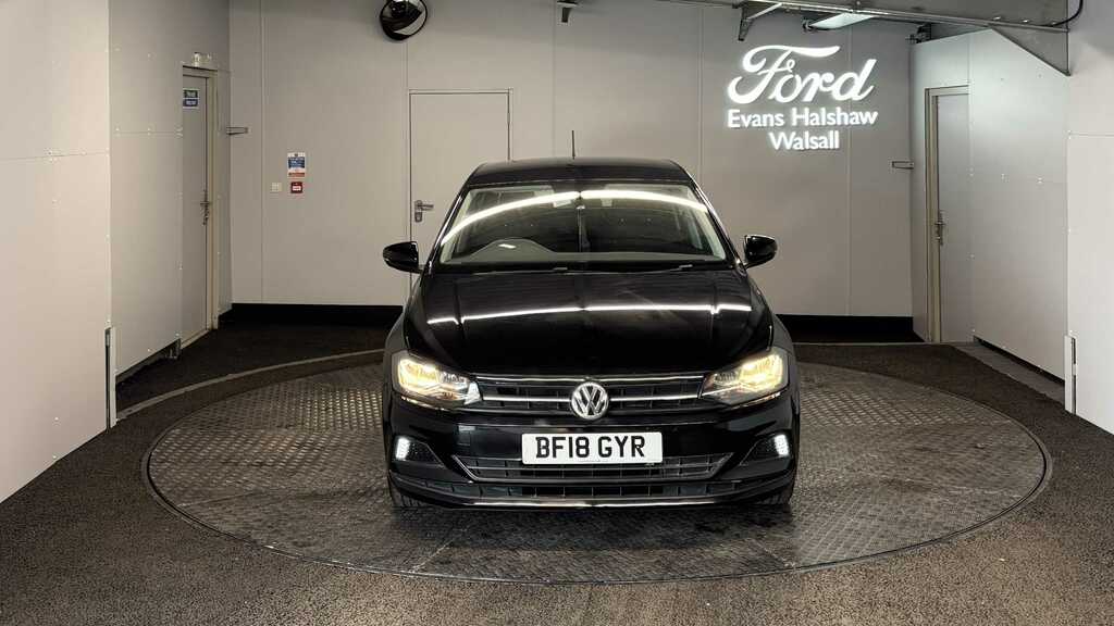 Volkswagen Polo 1.0 Tsi 95 Se 2018 Black #2
