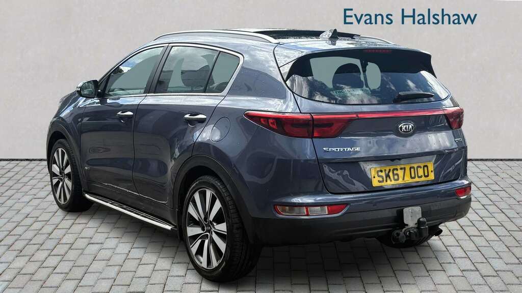 Kia Sportage 1.7 Crdi 3 Dct Euro 6 Ss Red #3