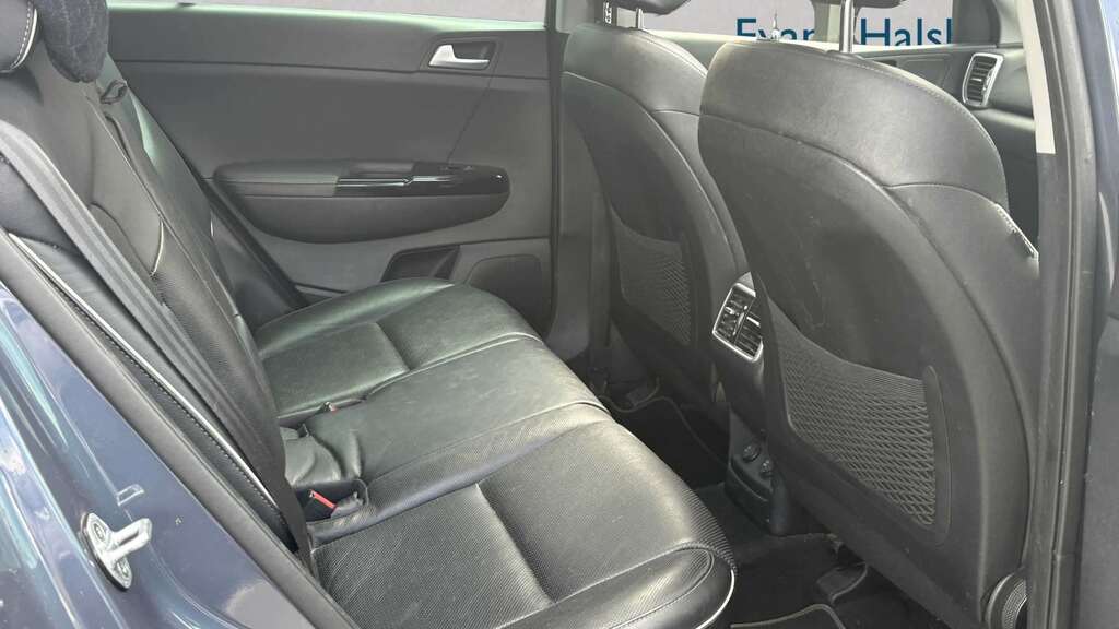 Kia Sportage 1.7 Crdi 3 Dct Euro 6 Ss Red #7
