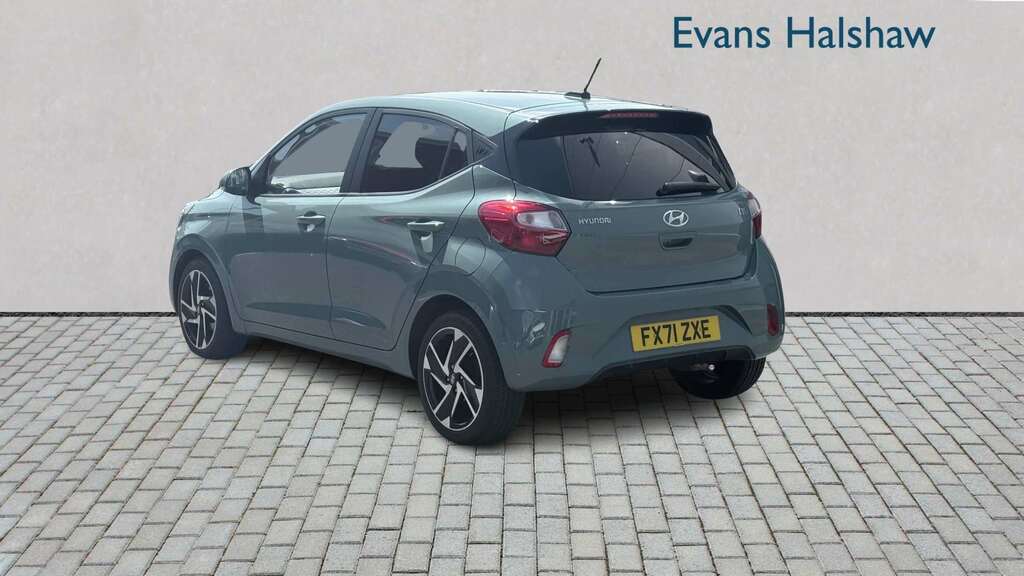Hyundai I10 1.0 Mpi Premium 2021 FX71ZXE Green #4