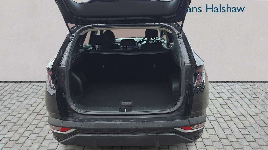 Hyundai Tucson 1.6 Tgdi Se Connect 2Wd 2022 NV22KHK Black #5