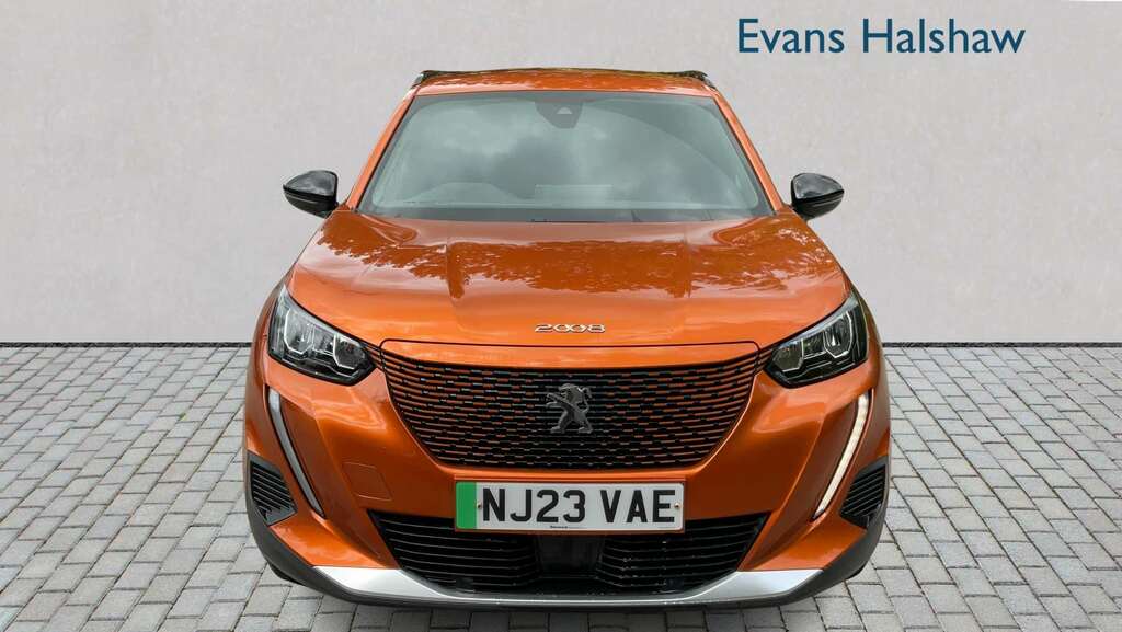 Peugeot e-2008 100Kw Active Premium 50Kwh 2023 Orange #4