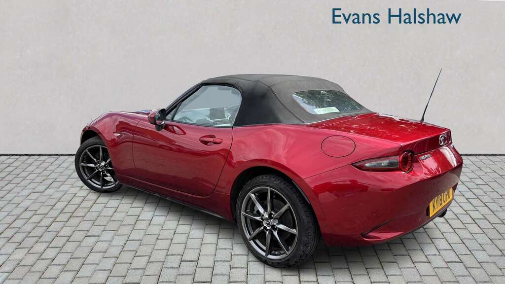 Mazda MX-5 2.0 Sport Nav 2018 Red #2