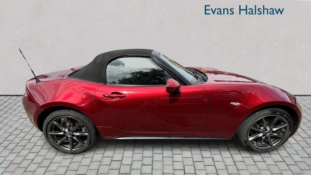 Mazda MX-5 2.0 Sport Nav 2018 Red #3