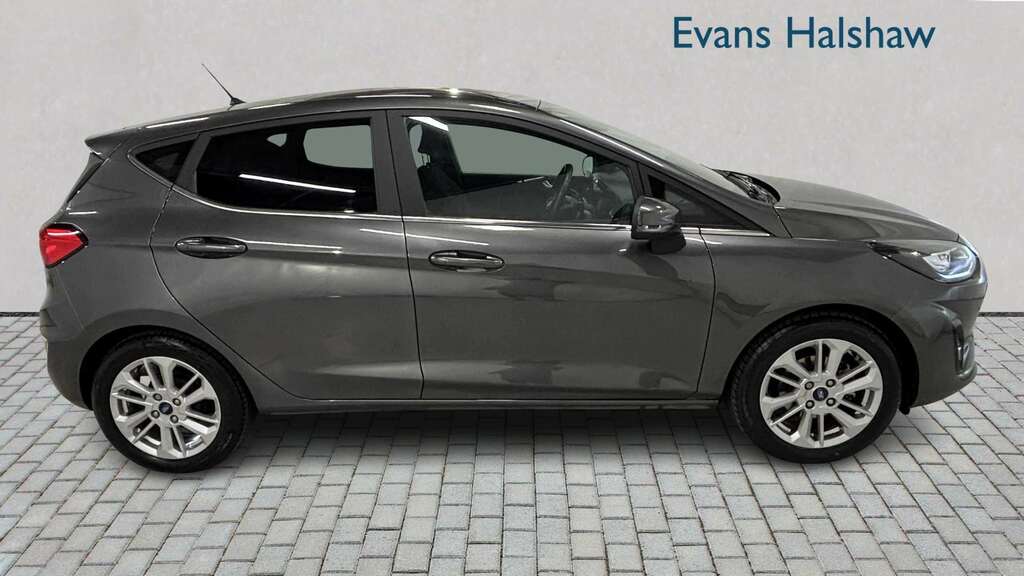 Ford Fiesta 1.0 Ecoboost Hybrid Mhev 125 Titanium 2023 BT73LXR Grey #2