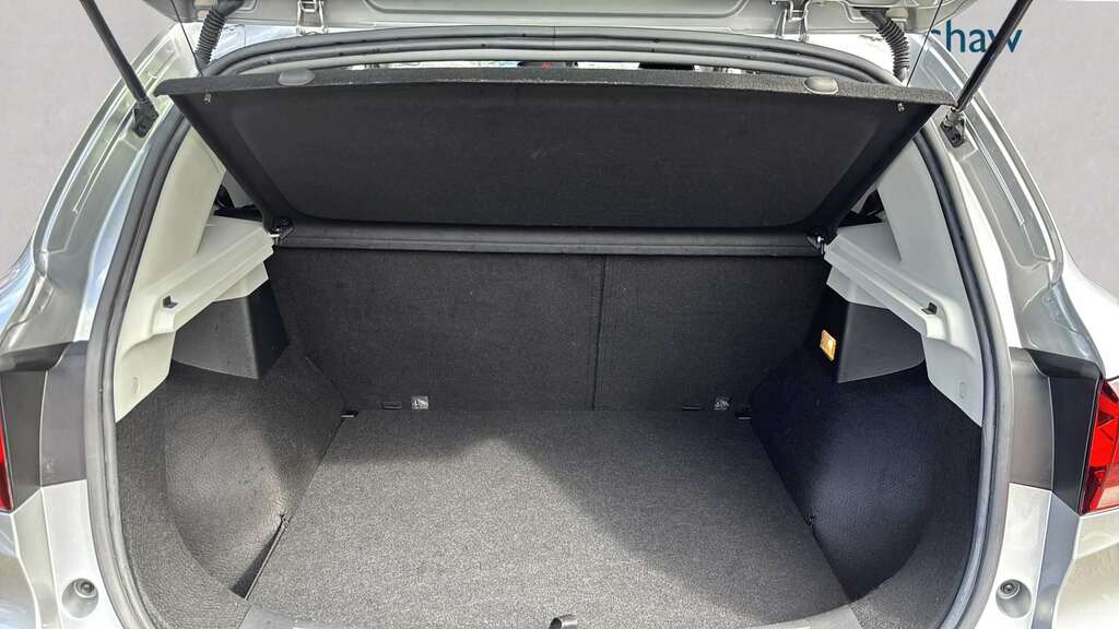 MG ZS 1.0T Gdi Exclusive 2023 LB73WUE Silver #5