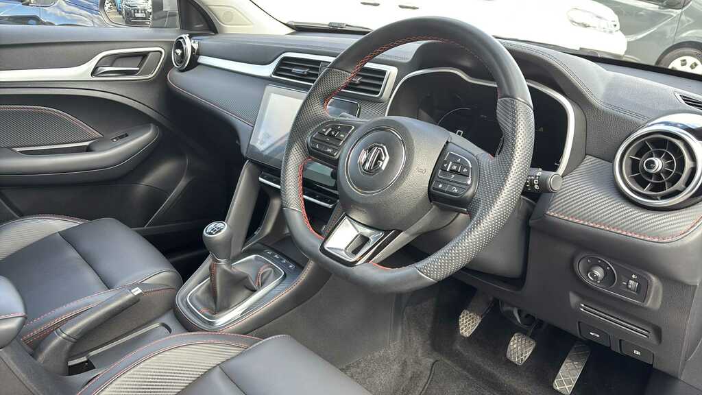 MG ZS 1.0T Gdi Exclusive 2023 LB73WUE Silver #6