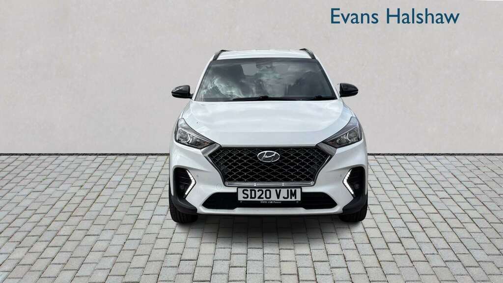 Hyundai Tucson 1.6 Gdi Se Nav 2Wd White #3
