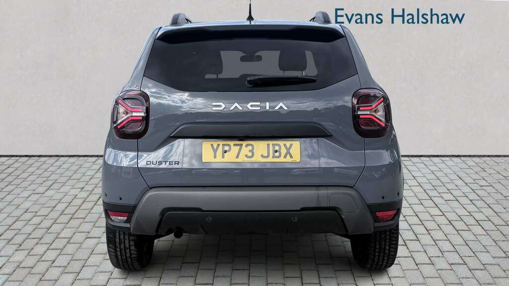 Dacia Duster 1.3 Tce 130 Journey 2023 YP73JBX Grey #4