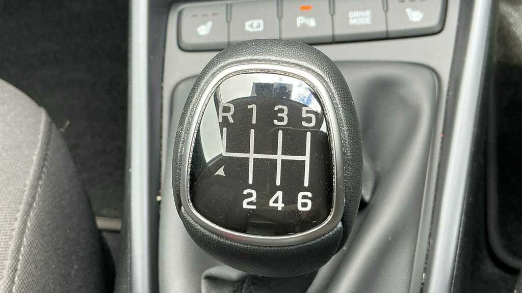 Hyundai Bayon 1.0 Tgdi Advance Black #25